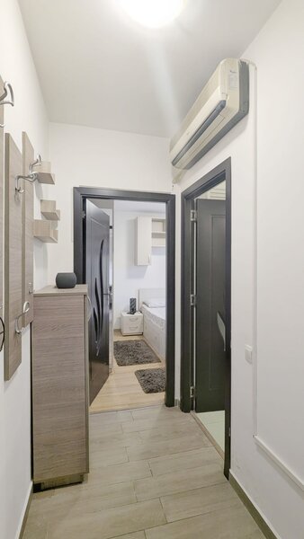 Metrou Leonida, Bloc 2019, Proprietar, 2 Camere 38 mp, Centrala, Parcare